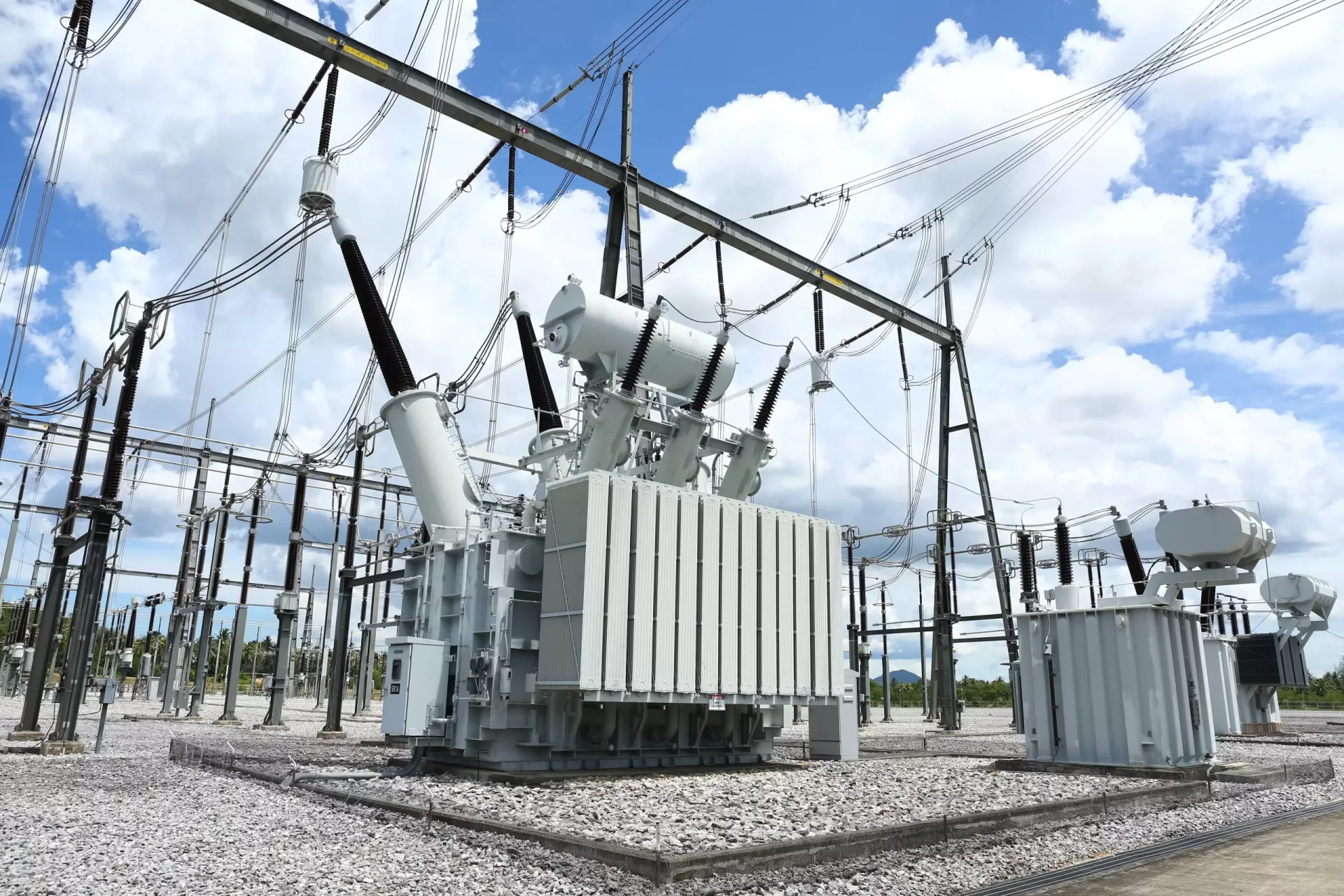 Tovoltaic-power-station-transformers-scaled